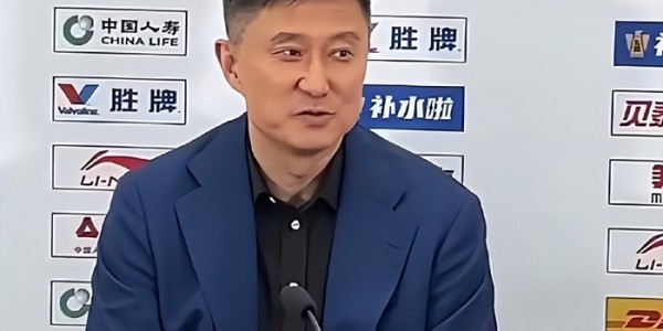乐鱼平台入口服务-杜锋赛后爆雷人言论！名记：这样说不合适，球迷：荣誉不是甩责的借口|北京队|广东男篮|北京首钢|赛季|广东队_新浪体育_新浪新闻